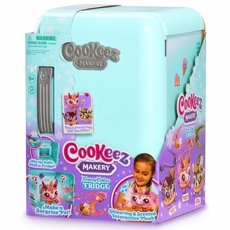 Cookeez Makery Taarten Maken Koelkast + Knuffel + Geluid